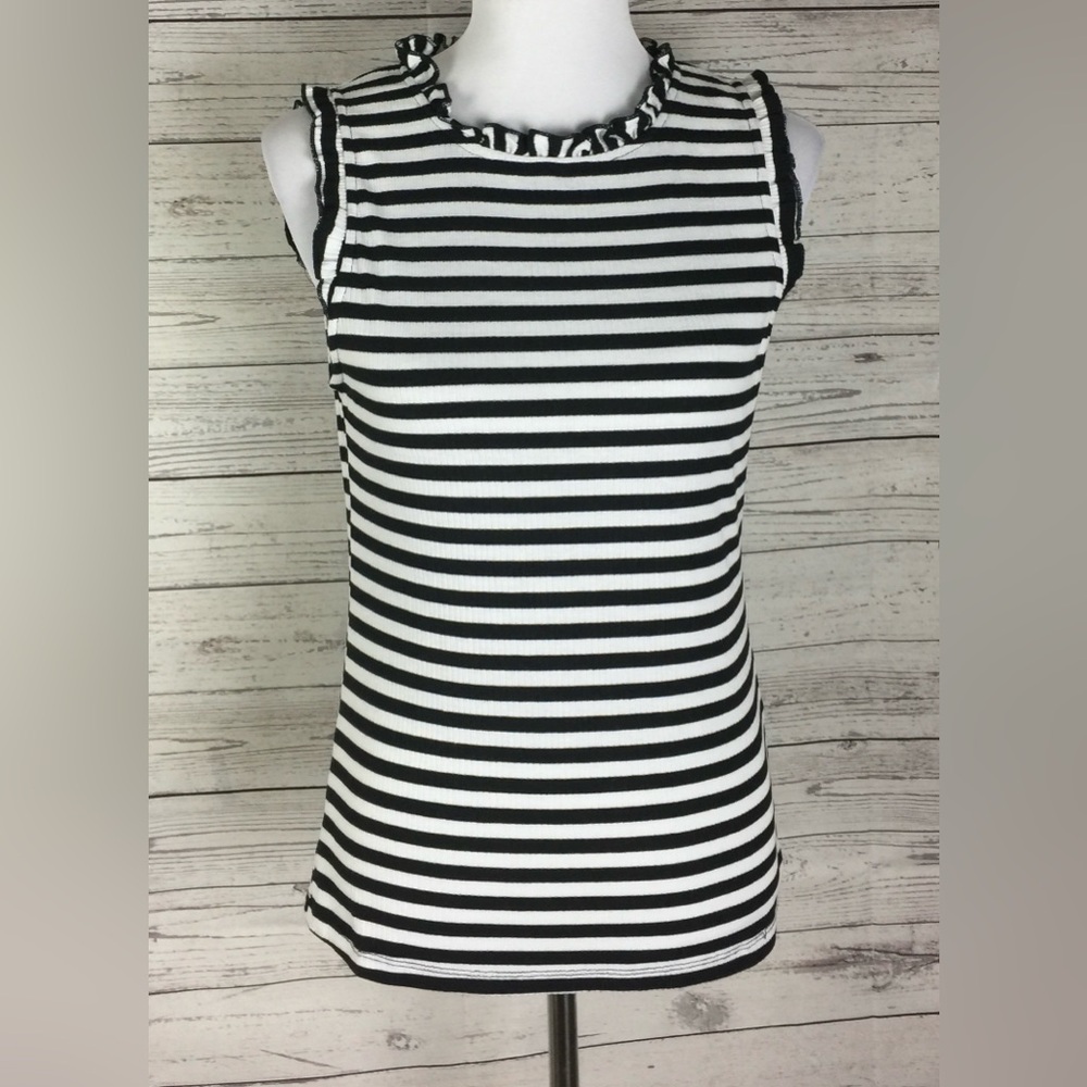 Hayden Los Angeles Women’s Black White Ruffle Sleeveless Stretch Knit Top